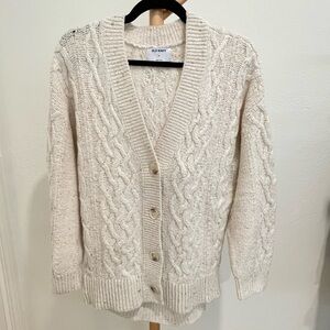Old Navy Women’s Oatmeal Oversized Cable Knit Cardigan